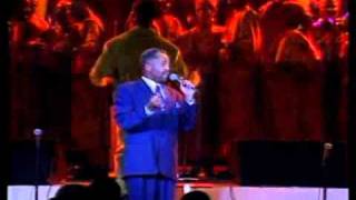 Daryl-Coley-with-Tri-City-Singers-When-Sunday-Comes.flv-attachment