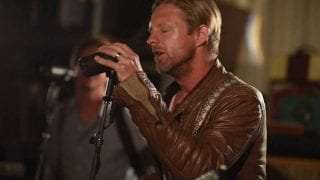 Switchfoot-Live-It-Well-Album-Version-attachment