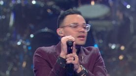 God’s Not Done With You (Live) – Tauren Wells