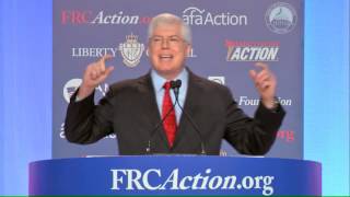 Mat-Staver-at-Values-Voter-Summit-2013-attachment