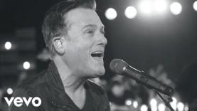 Michael W. Smith – Surrounded (Fight My Battles)