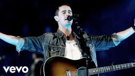 Passion – Even So Come (Live) ft. Kristian Stanfill