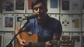Phil Wickham – “Carry My Soul” (Live at RELEVANT)