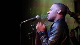 Todd Dulaney – Consuming Fire (Live Cut)