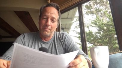 Mike-Rowe-Reading-a-letter-from-his-mother-attachment