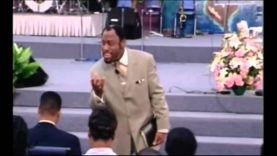 Myles-Munroe-People-Dont-Wanna-Hear-About-No-Blood-on-No-Cross-attachment