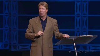 Pastor-Robert-Morris-In-Jesus-Name-To-Pray-Or-Not-To-Pray-attachment
